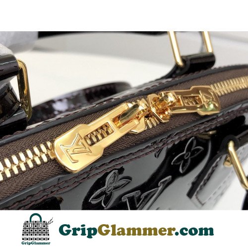 Louis Vuitton Alma - Image 6