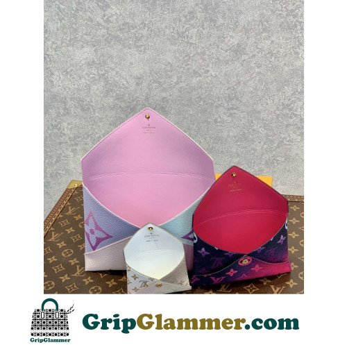 Louis Vuitton Wallet - Image 4