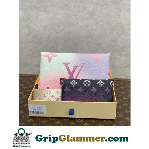 Louis Vuitton Wallet - Image 8