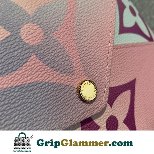 Louis Vuitton Pochete - Image 7