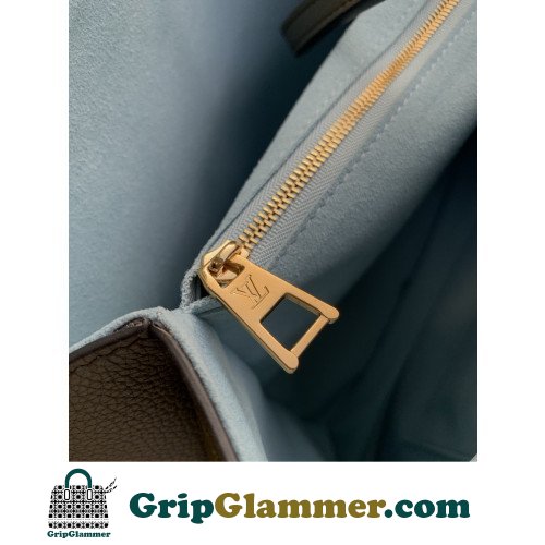 Louis Vuitton Favorite (Copy) - Image 2