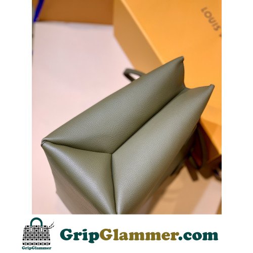 Louis Vuitton Favorite (Copy) - Image 5