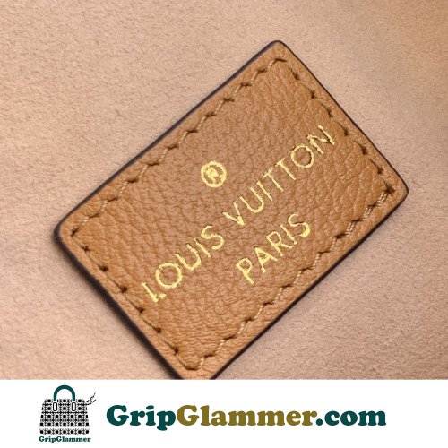 Louis Vuitton Favorite - Image 5