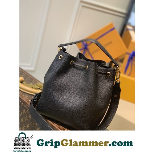 Louis Vuitton Favorite - Image 6