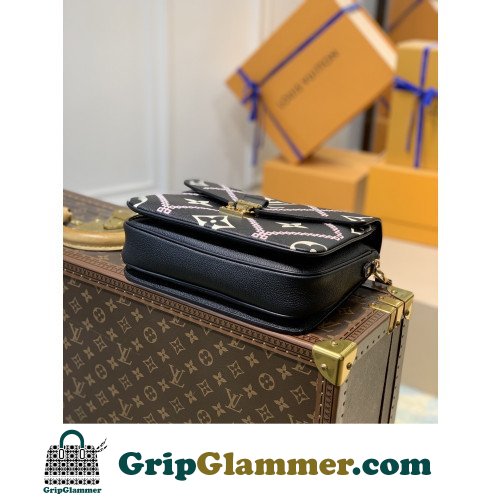 Louis Vuitton Pochete - Image 7