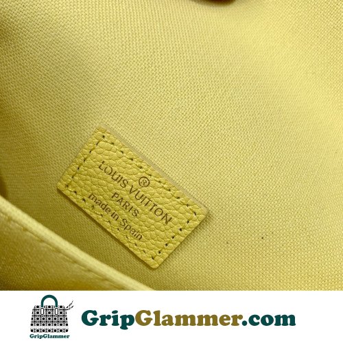 Louis Vuitton Pochete - Image 5
