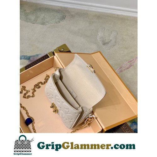 Louis Vuitton Pochete - Image 3