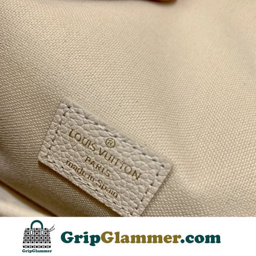 Louis Vuitton Pochete - Image 4