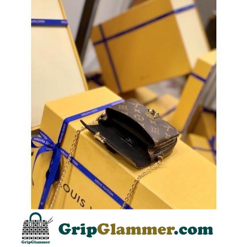 Louis Vuitton Pochete - Image 4
