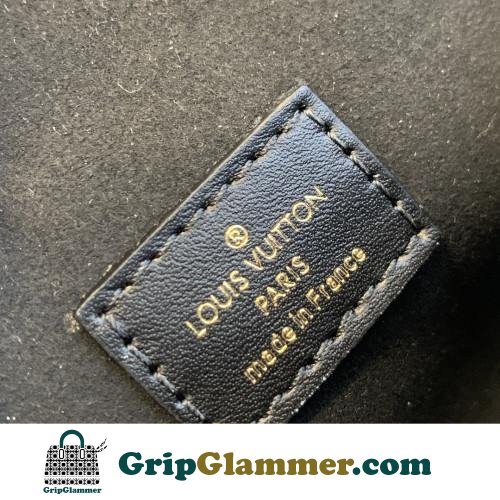 Louis Vuitton Pochete - Image 5