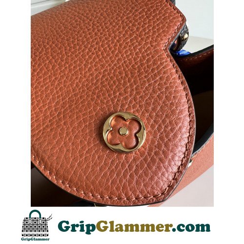 Louis Vuitton Capucines - Image 7