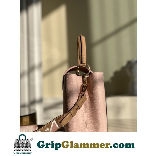 Louis Vuitton Capucines - Image 2