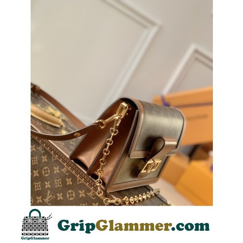 Louis Vuitton Petite Malle - Image 7