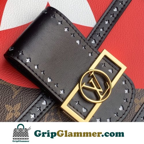 Louis Vuitton Petite Malle - Image 7