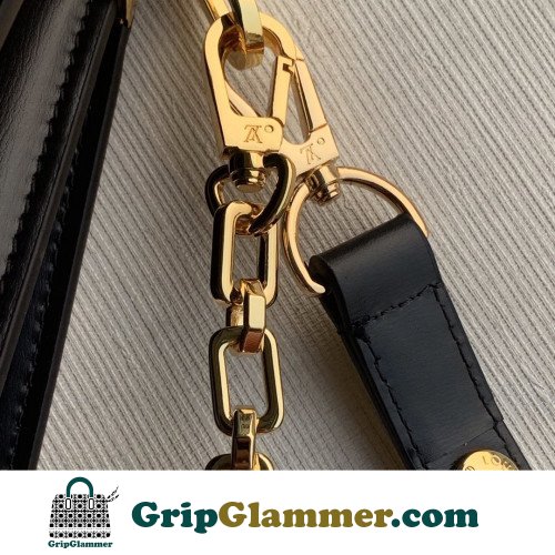 Louis Vuitton Petite Malle - Image 8