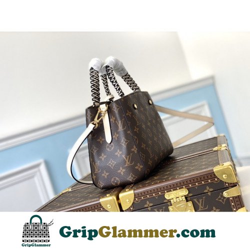 Louis Vuitton Montaigne - Image 4