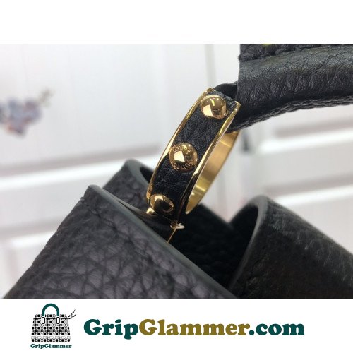 Louis Vuitton Capucines - Image 3