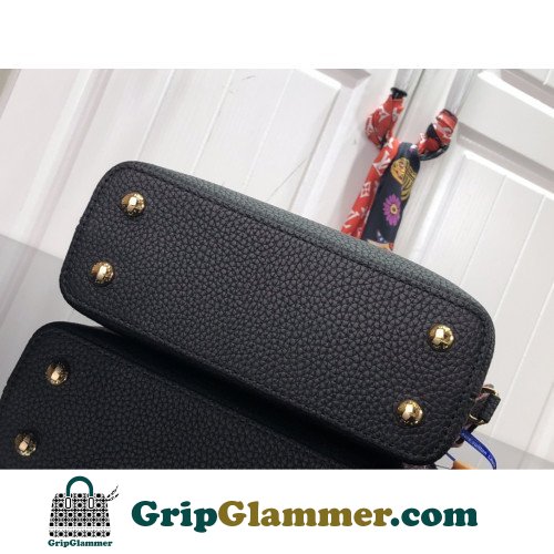 Louis Vuitton Capucines - Image 4