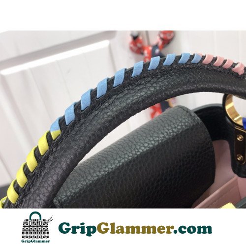 Louis Vuitton Capucines - Image 9