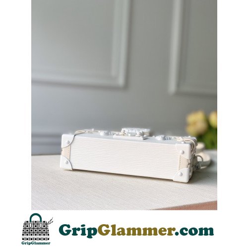 Louis Vuitton Petite Malle - Image 3