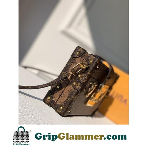 Louis Vuitton Petite Malle