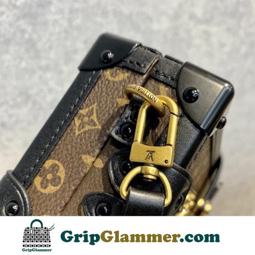 Louis Vuitton Petite Malle - Image 5