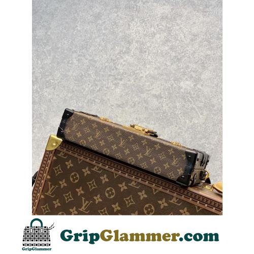 Louis Vuitton Petite Malle - Image 6