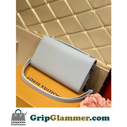 Louis Vuitton Favorite - Image 2