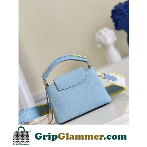 Louis Vuitton Capucines - Image 4