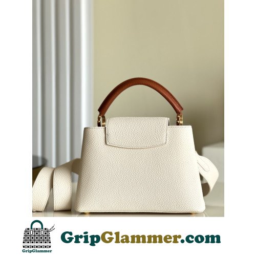 Louis Vuitton Capucines - Image 10