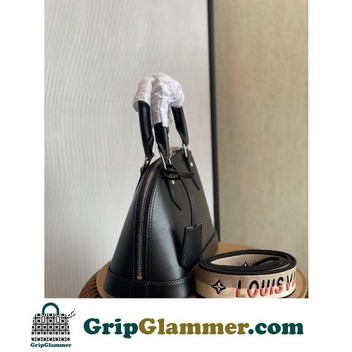 Louis Vuitton Alma - Image 5