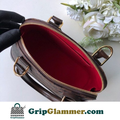 Louis Vuitton Alma - Image 4