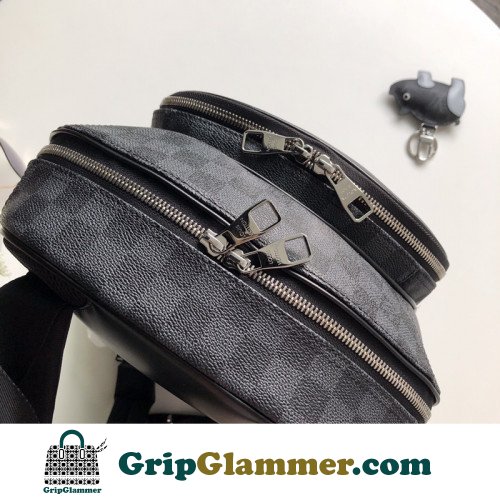 Louis Vuitton Backpack - Image 9