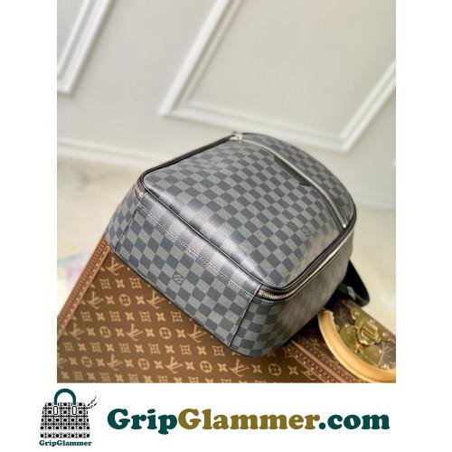 Louis Vuitton Backpack - Image 9