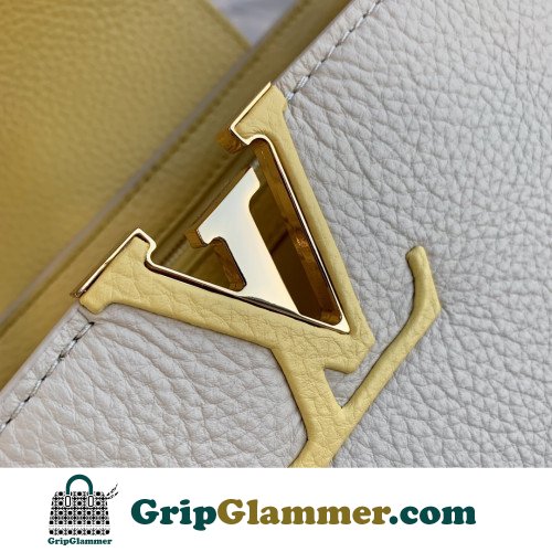 Louis Vuitton Capucines - Image 6