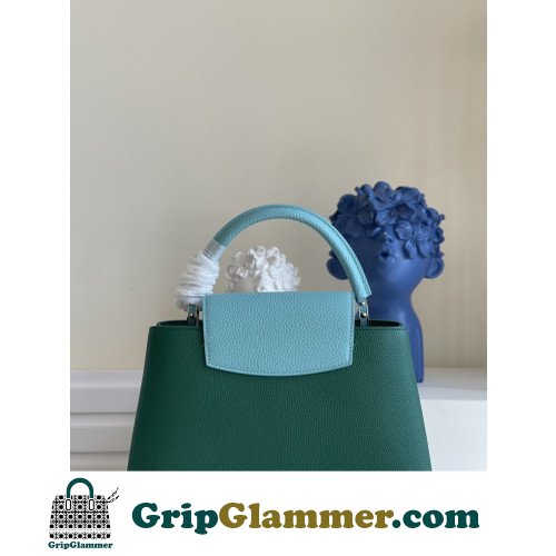 Louis Vuitton Capucines - Image 4