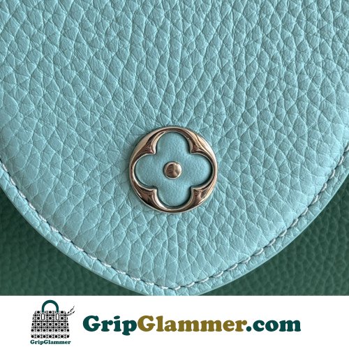 Louis Vuitton Capucines - Image 5