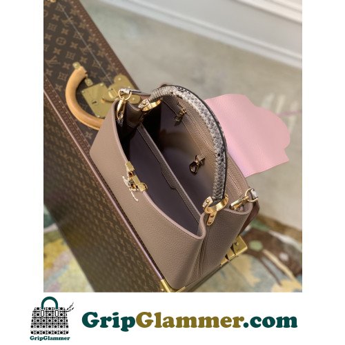 Louis Vuitton Capucines - Image 7