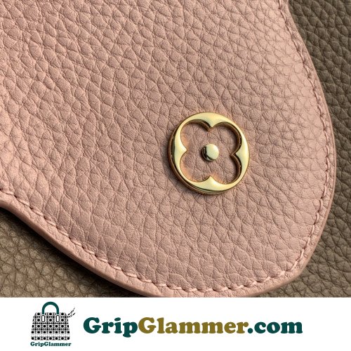 Louis Vuitton Capucines - Image 8