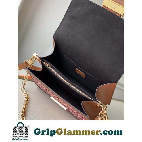 Louis Vuitton Petite Malle - Image 6