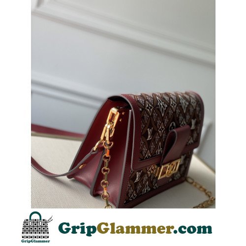 Louis Vuitton Petite Malle - Image 4