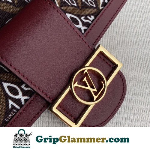 Louis Vuitton Petite Malle - Image 9