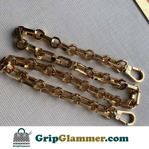 Louis Vuitton Petite Malle - Image 9