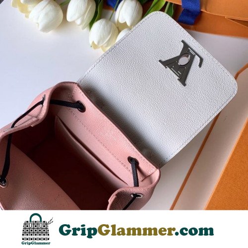 Louis Vuitton Favorite - Image 5