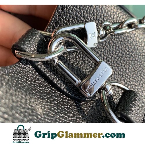 Louis Vuitton Tote - Image 2