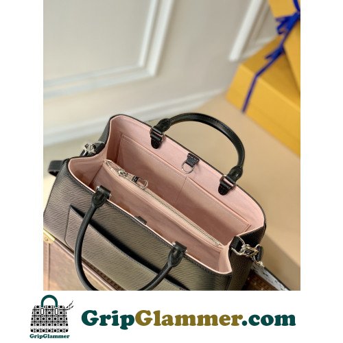 Louis Vuitton Tote - Image 7