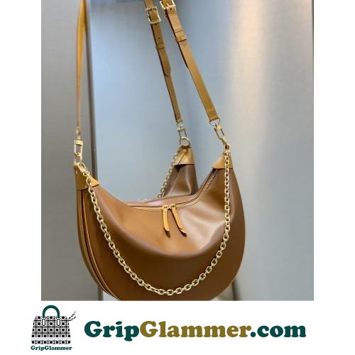 Louis Vuitton Tote - Image 3