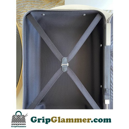 Louis Vuitton Travel Bag - Image 5