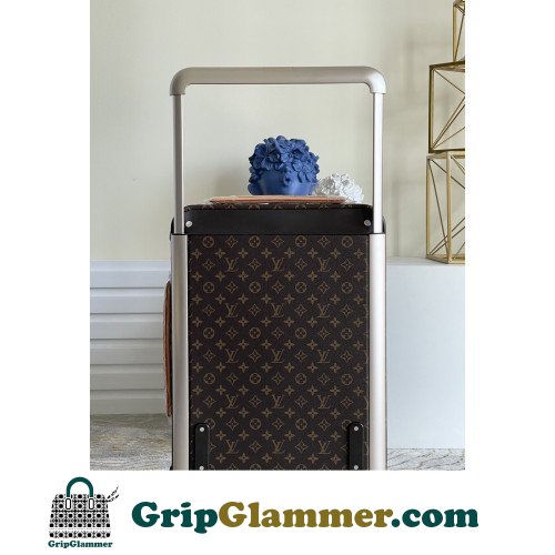 Louis Vuitton Travel Bag - Image 6