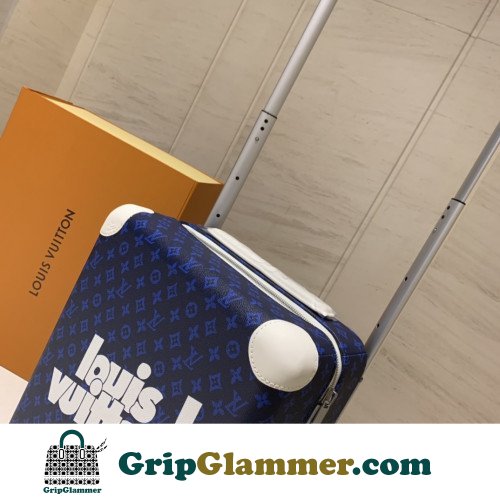 Louis Vuitton Travel Bag - Image 8